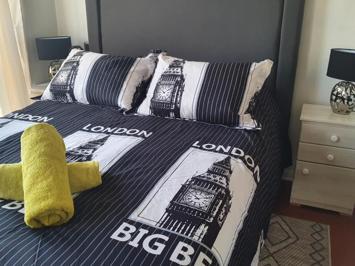 Depto 707 Excelente Ubicacion Metro Sta Lucia, Barrio Paris Londres Centro Santiago Apartman Kültér fotó