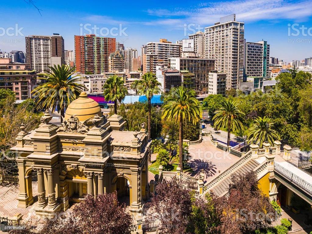 Depto 707 Excelente Ubicacion Metro Sta Lucia, Barrio Paris Londres Centro Santiago Apartman Kültér fotó