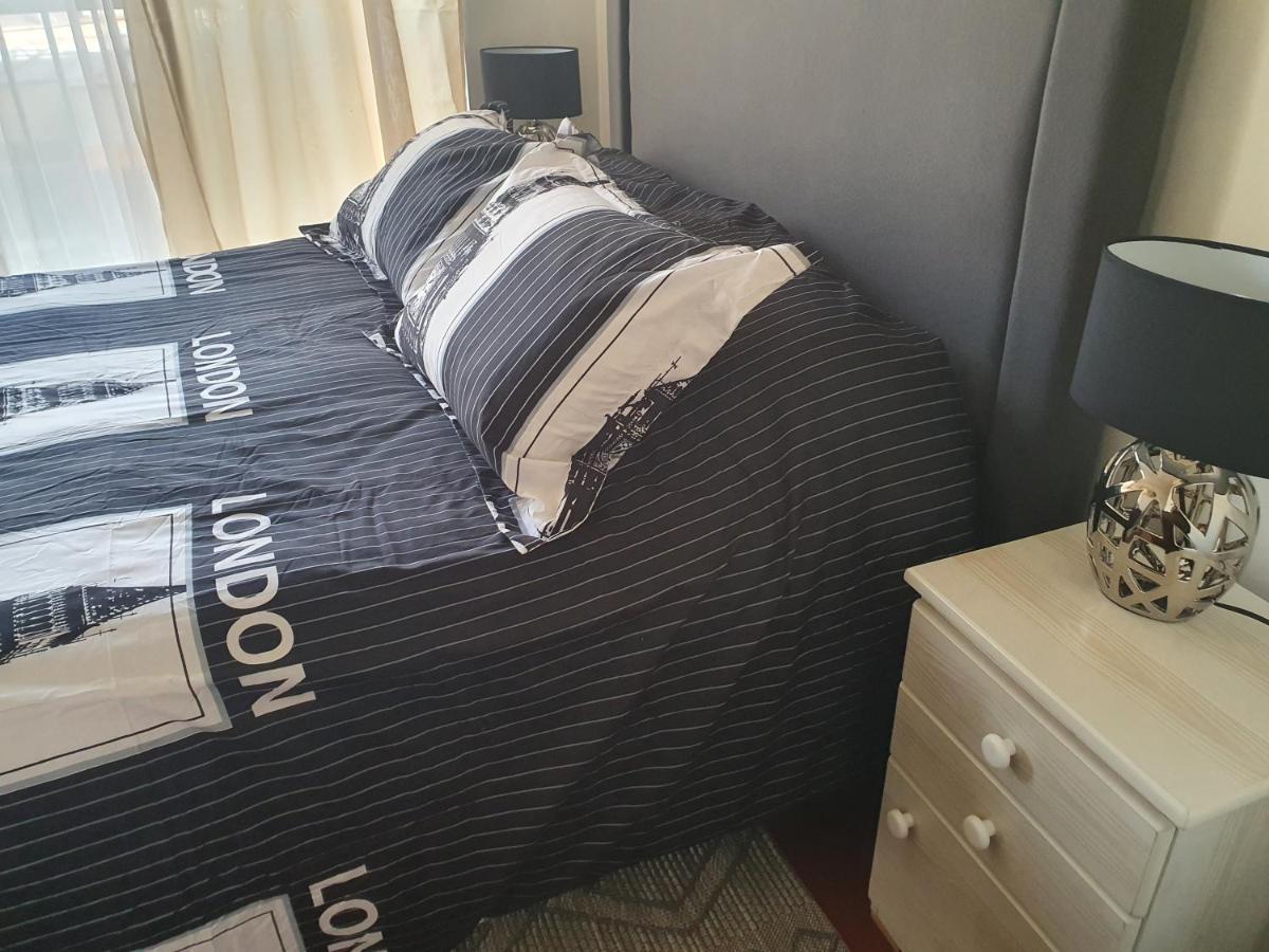 Depto 707 Excelente Ubicacion Metro Sta Lucia, Barrio Paris Londres Centro Santiago Apartman Kültér fotó